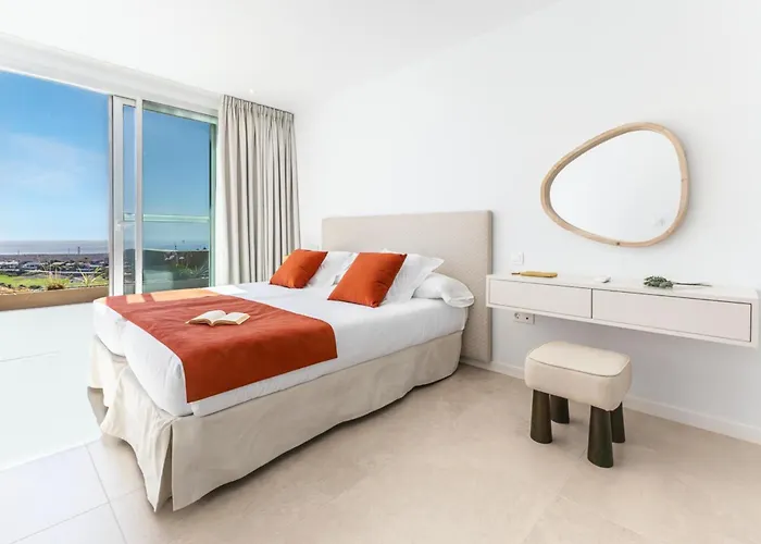 Kaiman 33 By Villagrancanaria * Las Palmas de Gran Canaria