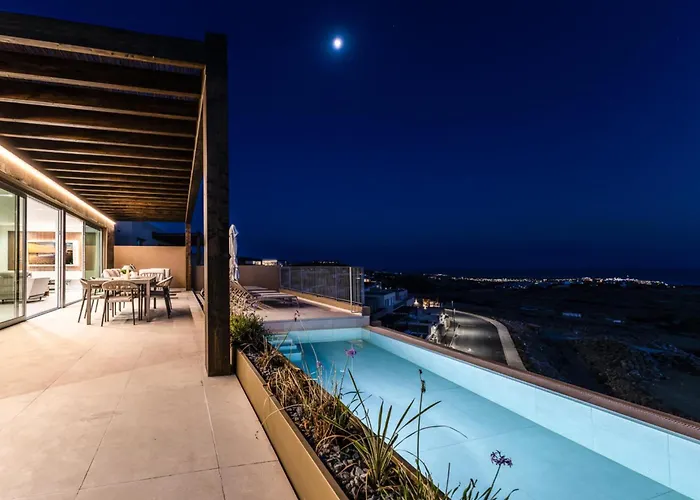 Kaiman 33 By Villagrancanaria * Las Palmas de Gran Canaria