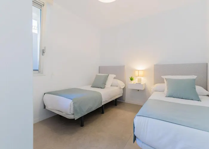 Kaiman 33 By Villagrancanaria * 大加那利岛拉斯帕尔马斯