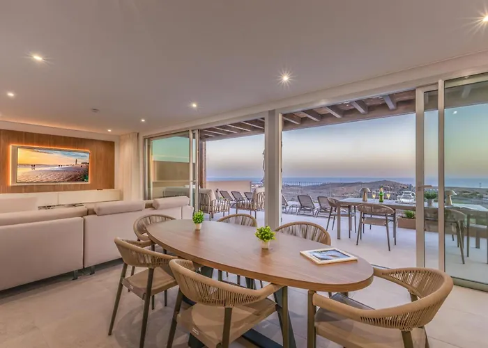 Kaiman 33 By Villagrancanaria 大加那利岛拉斯帕尔马斯