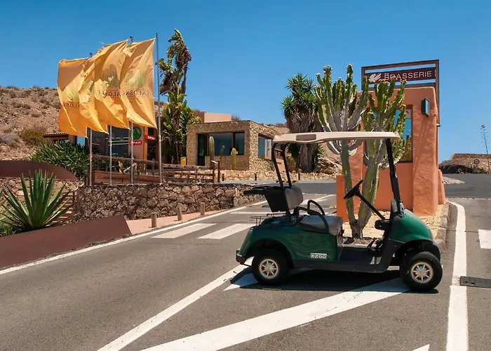 Kaiman 33 By Villagrancanaria